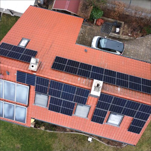 24 SolarModule von SolarBauPlus in Augsburg Haunstetten installiert