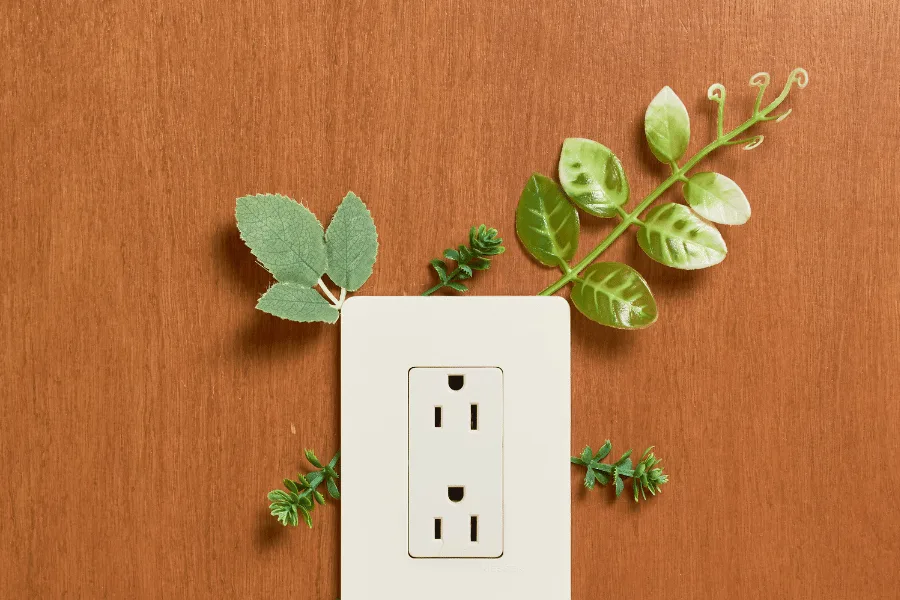 Wie funktioniert eine steckerfertige PV-Anlage?